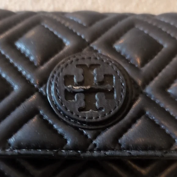 Tory Burch Black Quilted Wristlet - Picture 6 of 8
